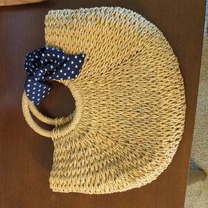 Straw top handle bag
